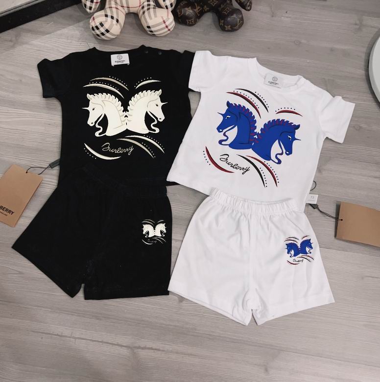 Burberry sz66 73 80 90 100 110 50